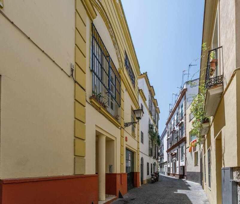 Appartement Santa Cruz Parking Incluido à Séville Extérieur photo